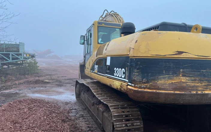 CAT 330c